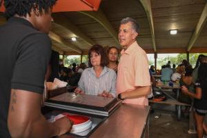 Post-Office-Picnic-2k22-141 med