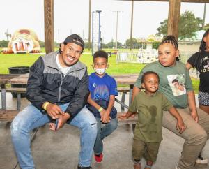 Post-Office-Picnic-2k22-89 med